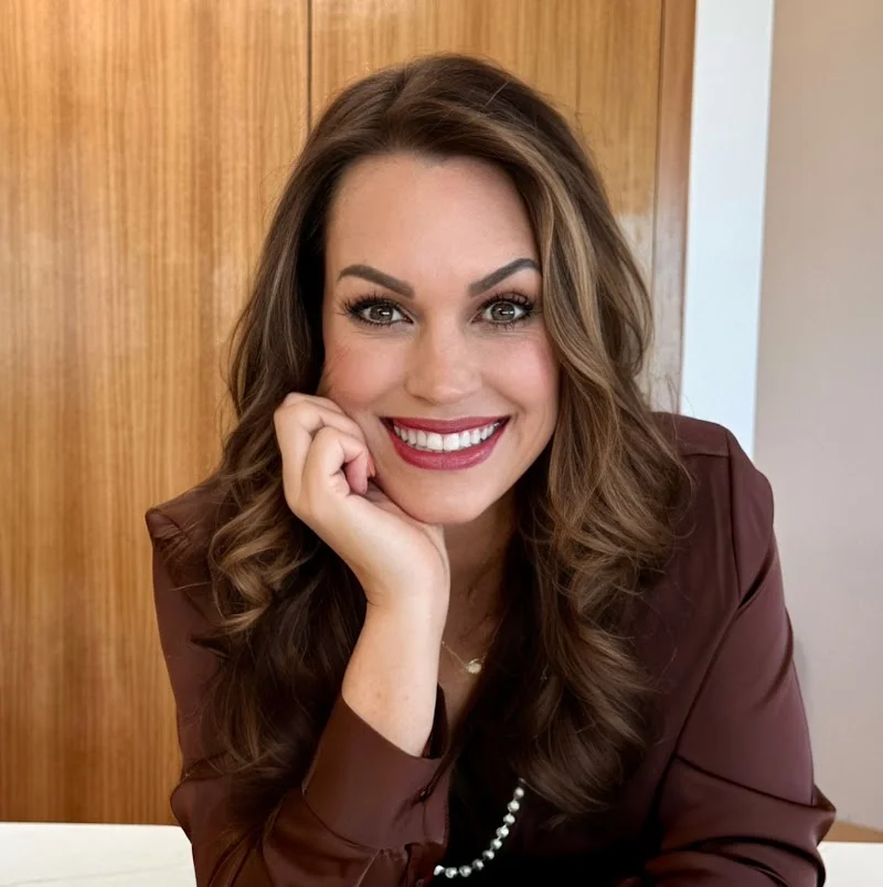 Holly McKhann Realtor