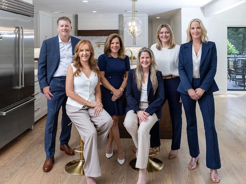 Robin Martin & Associates