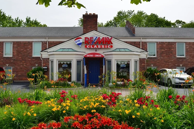 RE/MAX Classic