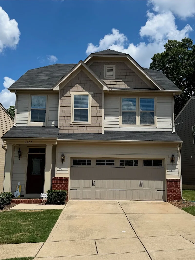 DASH Carolina Real Estate - CLT